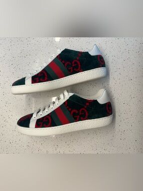 Green & Red Velvet GG Ace Sneakers